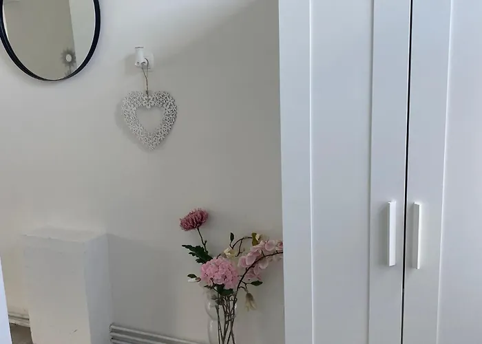 Konukevi Lizzi 3*